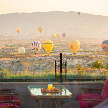 Cappadocia Fairy Chimneys Selfie Cave Hotels - Special Class Uchisar Exterior foto