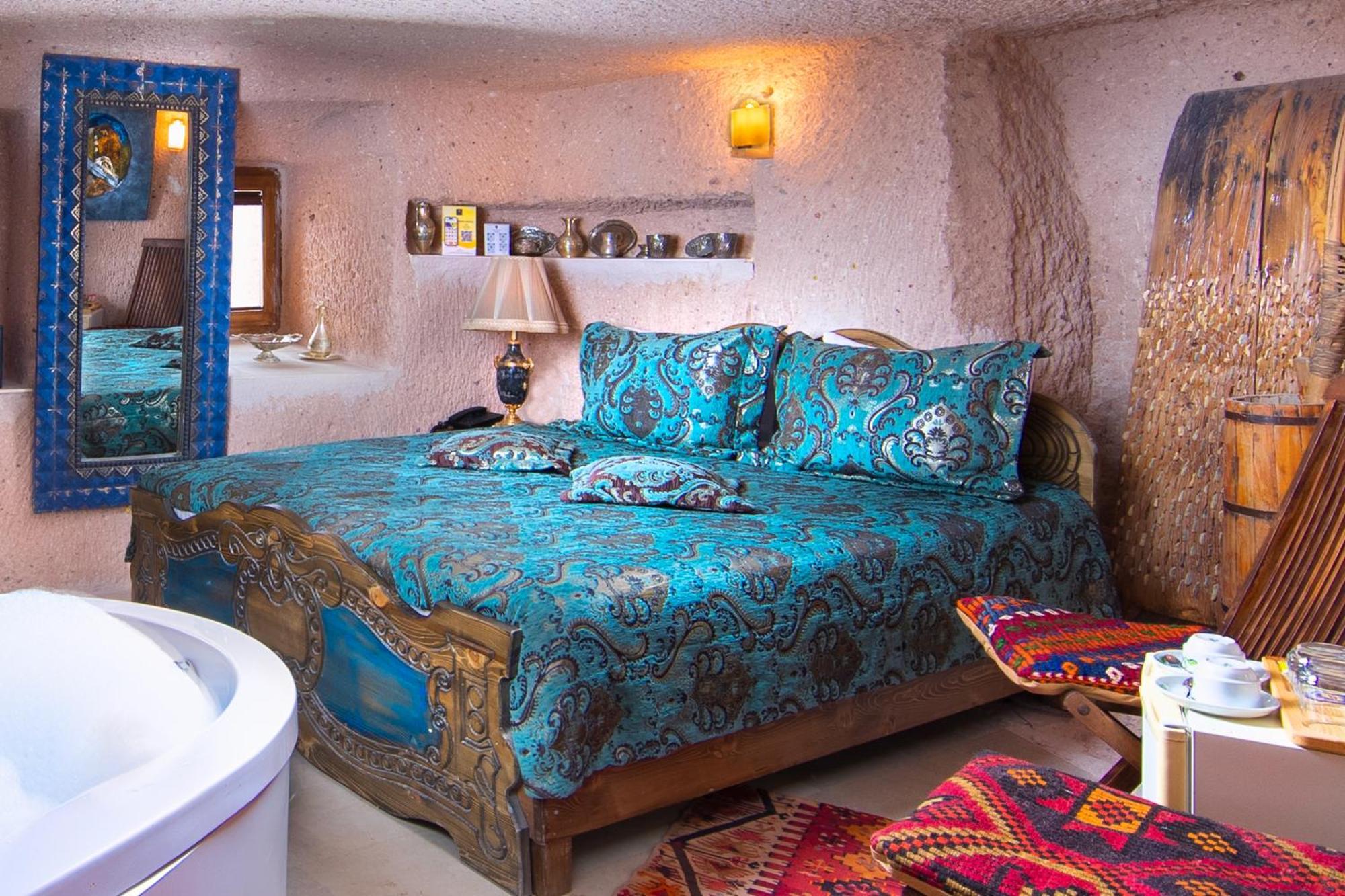 Cappadocia Fairy Chimneys Selfie Cave Hotels - Special Class Uchisar Exterior foto