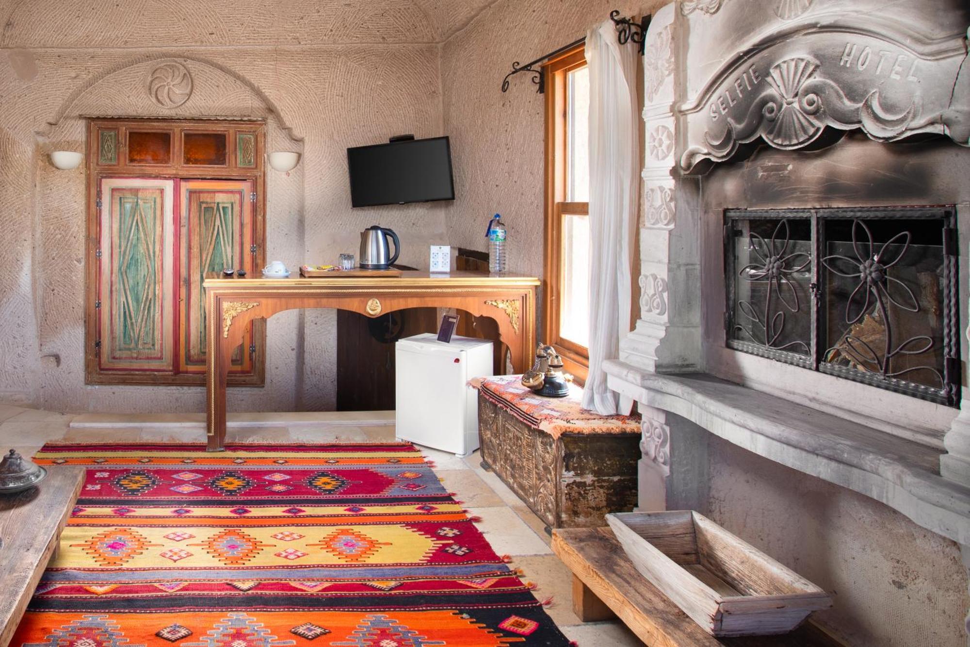 Cappadocia Fairy Chimneys Selfie Cave Hotels - Special Class Uchisar Exterior foto