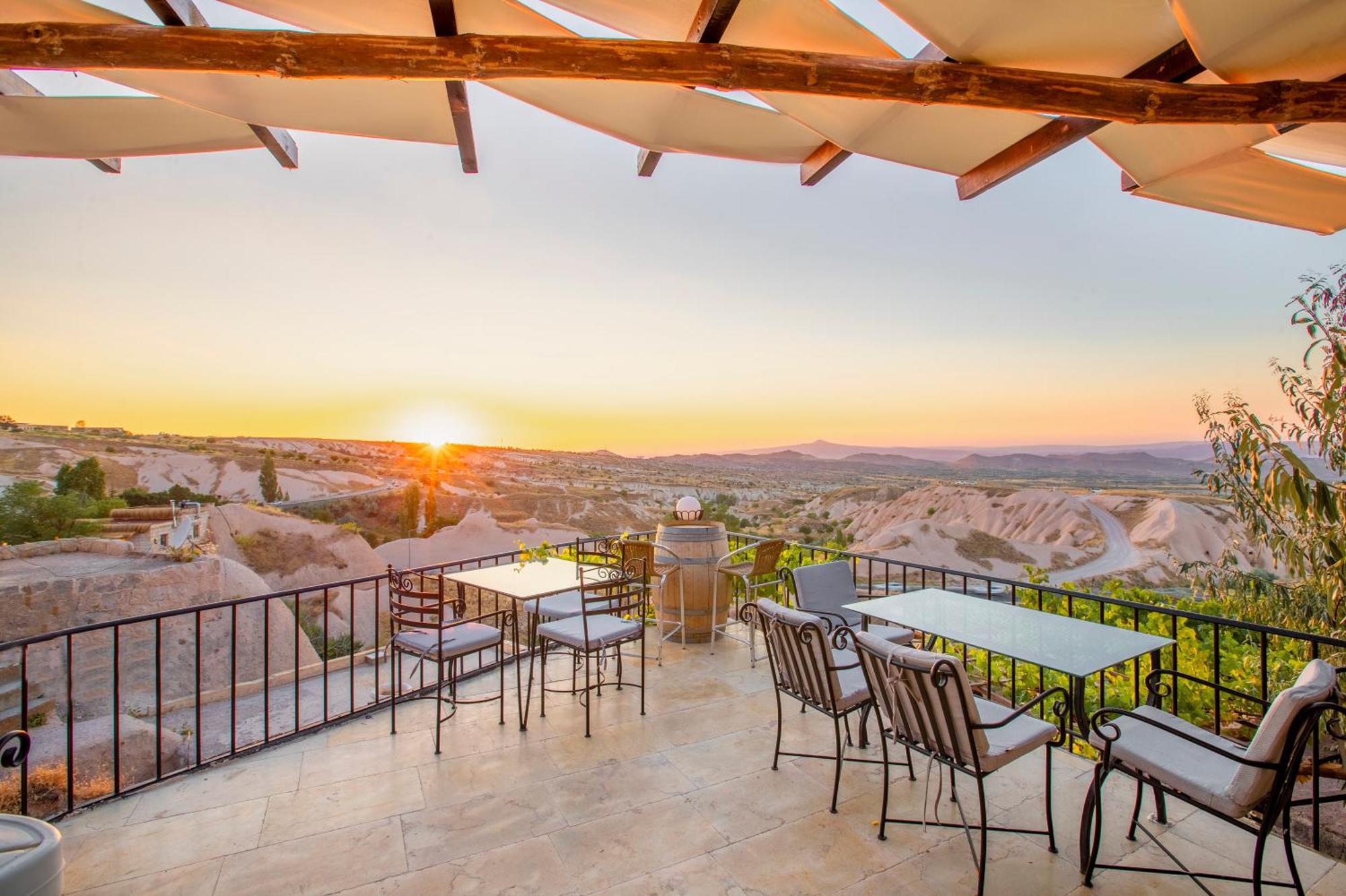 Cappadocia Fairy Chimneys Selfie Cave Hotels - Special Class Uchisar Exterior foto