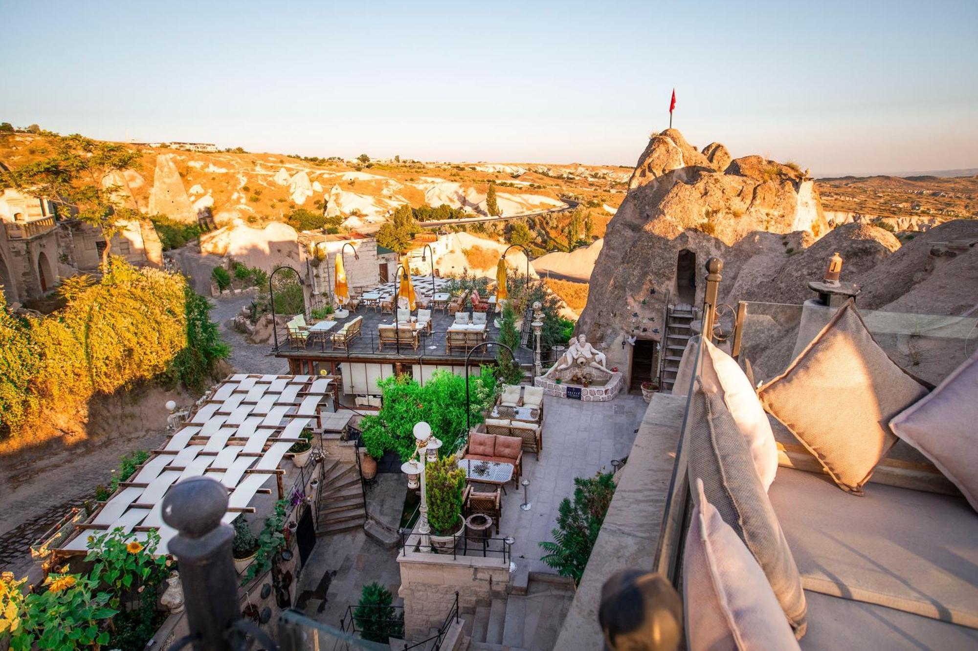 Cappadocia Fairy Chimneys Selfie Cave Hotels - Special Class Uchisar Exterior foto